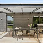 Jul - 300m From The Sea By Interhome *