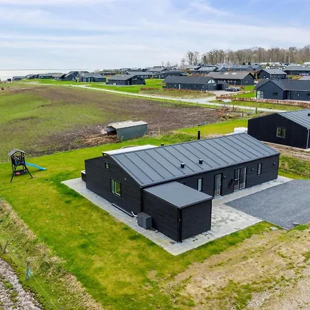 Holiday home Jul - 300m From The Sea In Se Jutland By Interhome *