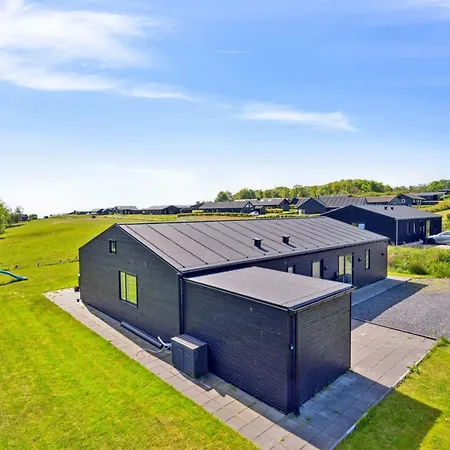 Holiday home Jul - 300m From The Sea In Se Jutland By Interhome Haderslev